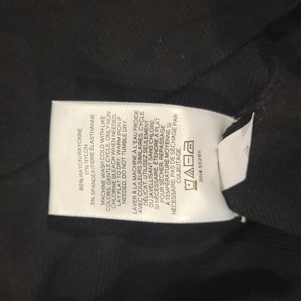 Express Rib V-neck Sweater - Picture 5 of 5